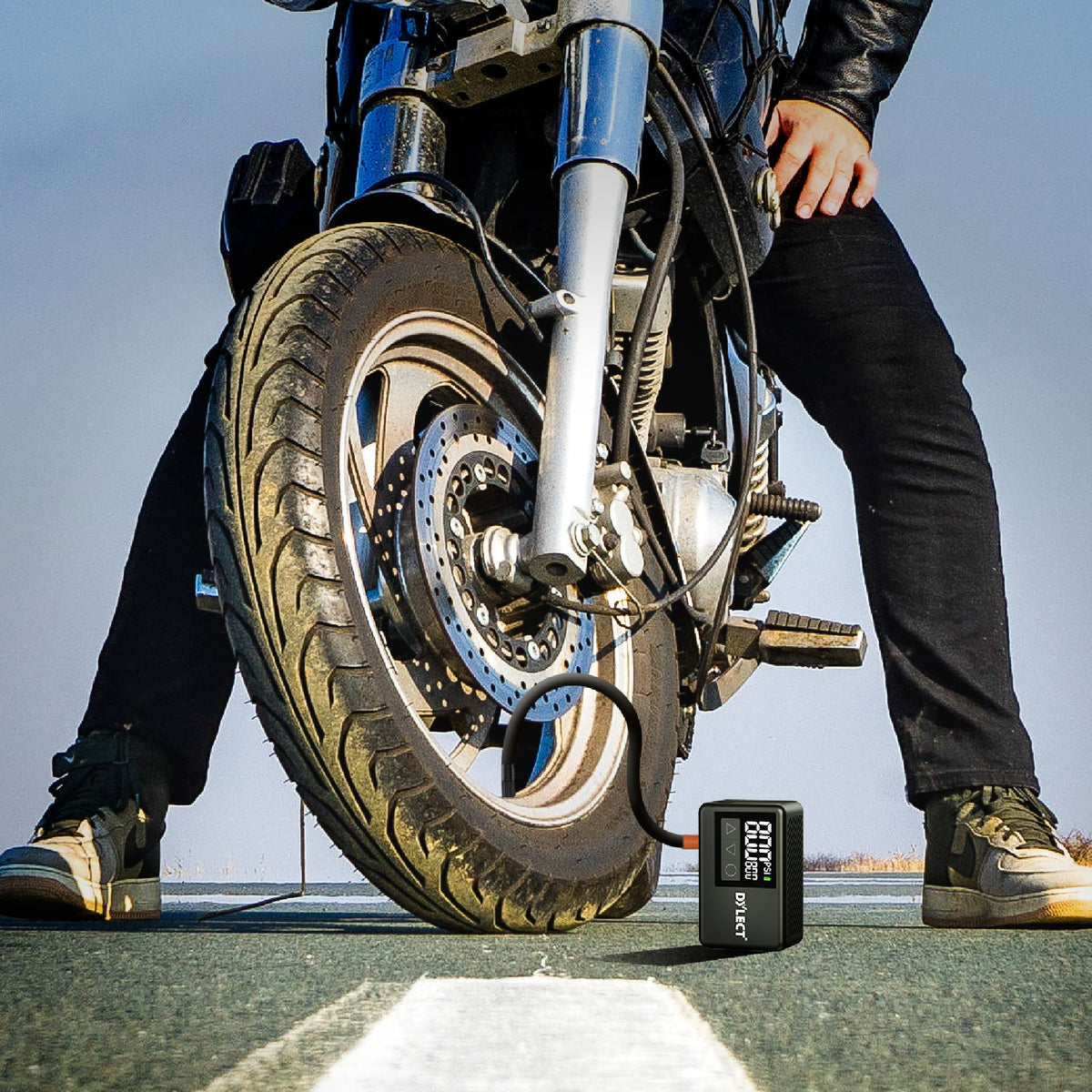 Best Portable Tyre Inflator for Cars & Bikes – Compact & Powerful ...